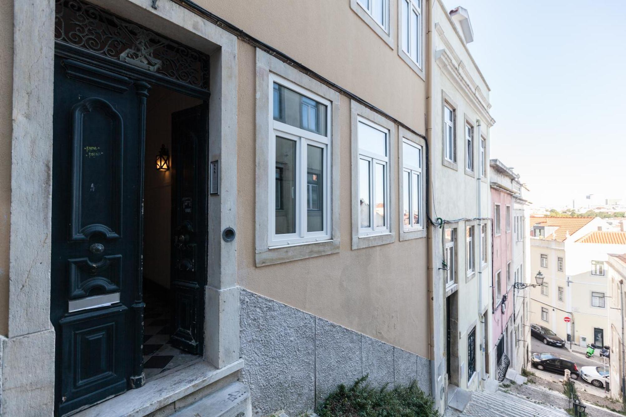 Flh Graca Charming Duplex With Small Pool Lisbona Esterno foto